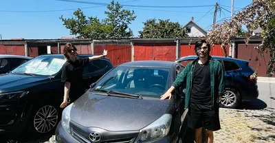 TOYOYA YARIS